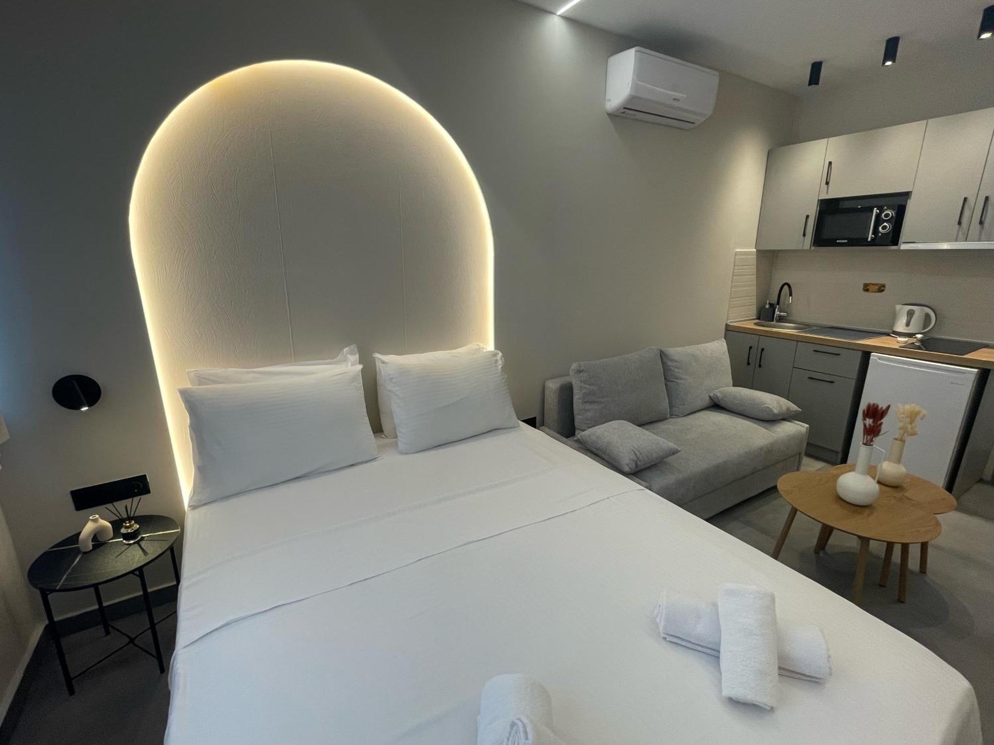 Ladadika Urban Suites Thessaloniki Exterior photo